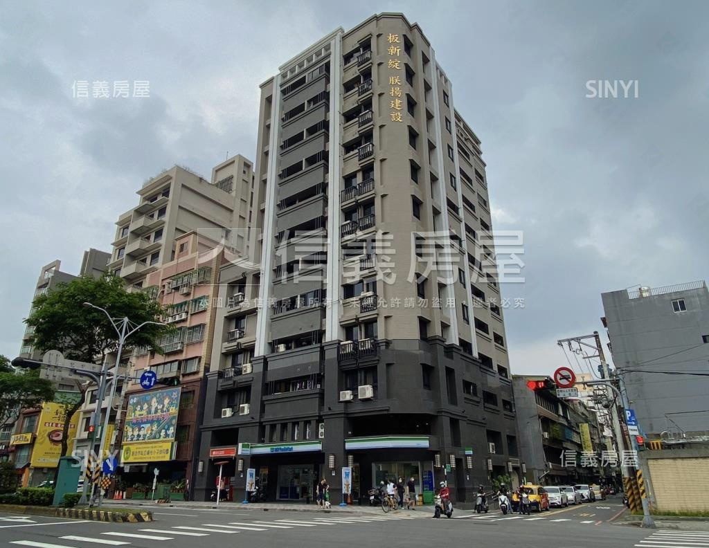 板新綻社區外觀及周邊環境
