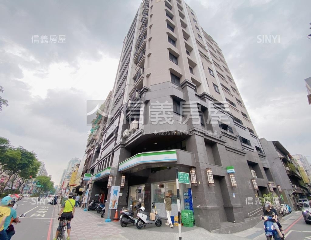 板新綻社區外觀及周邊環境