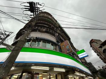 民生東街華廈