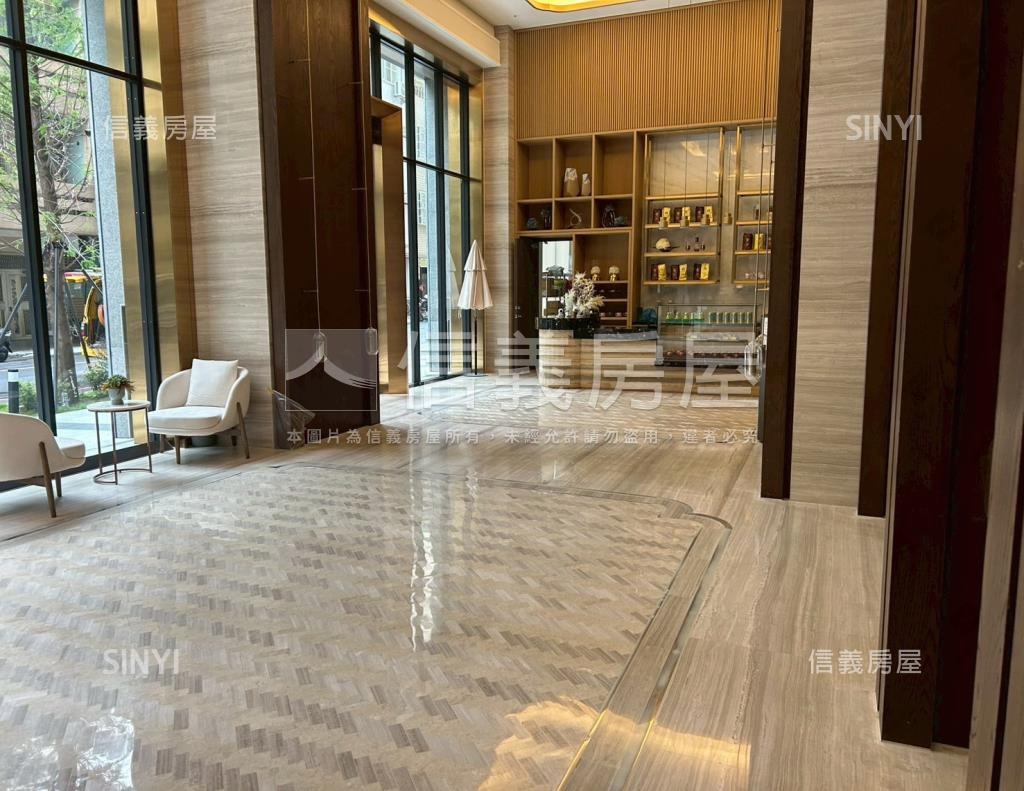 愛情河左岸社區外觀及周邊環境