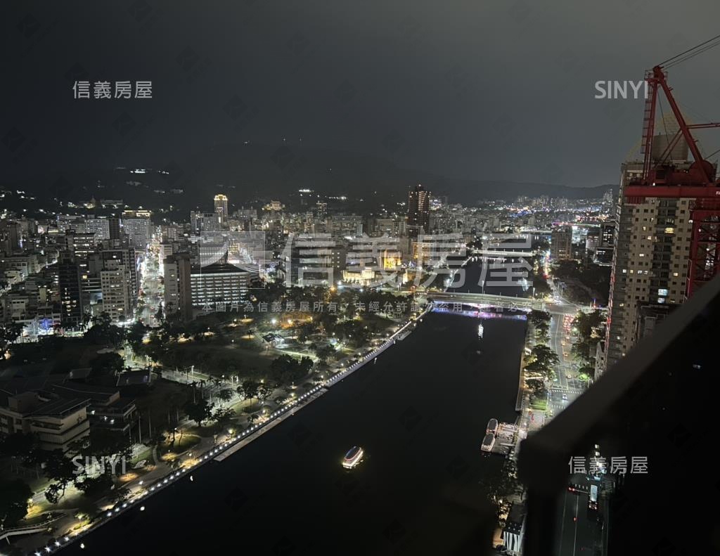 愛情河左岸社區外觀及周邊環境