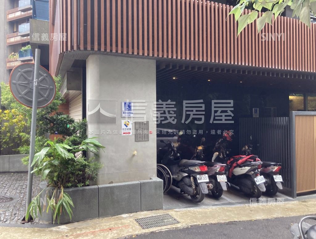 碧湖四季社區外觀及周邊環境