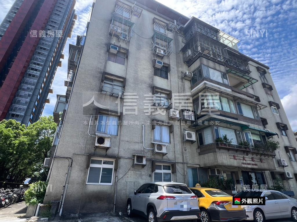 香港大廈社區外觀及周邊環境