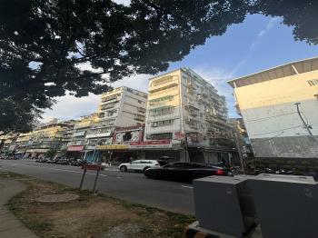 龍濱路華廈