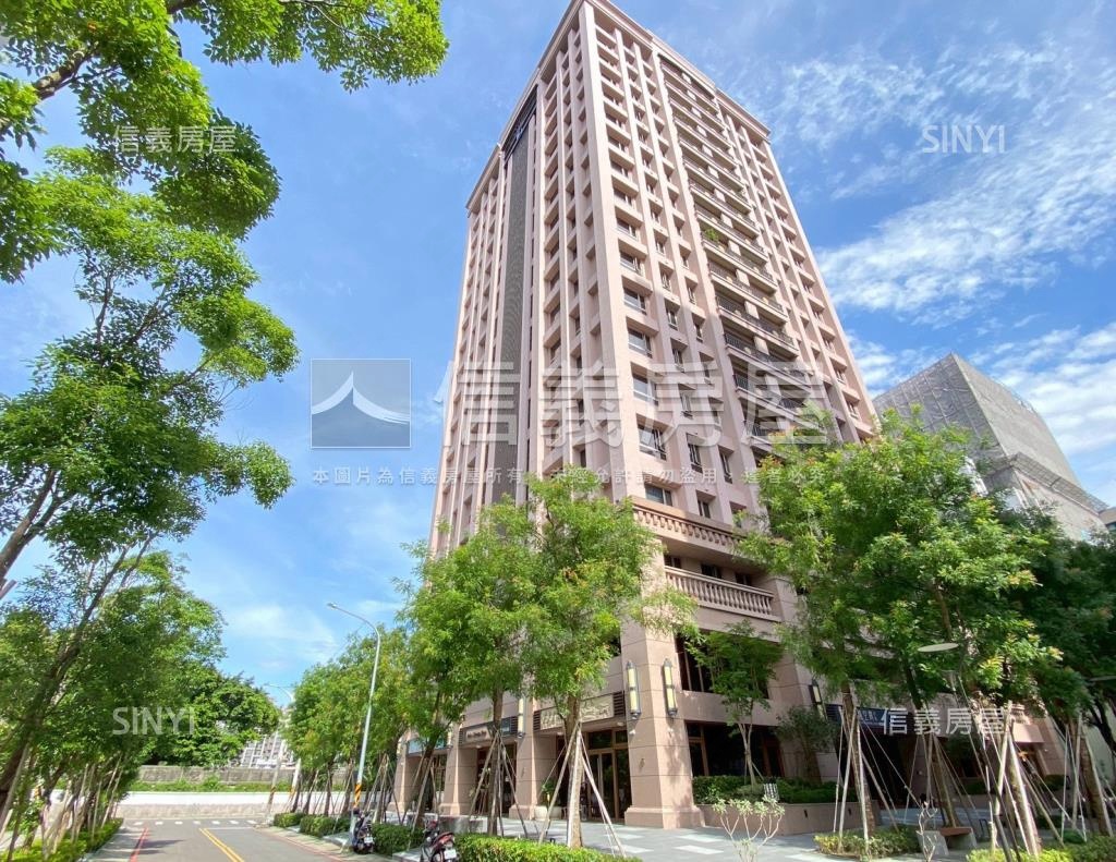 利晉學府社區外觀及周邊環境