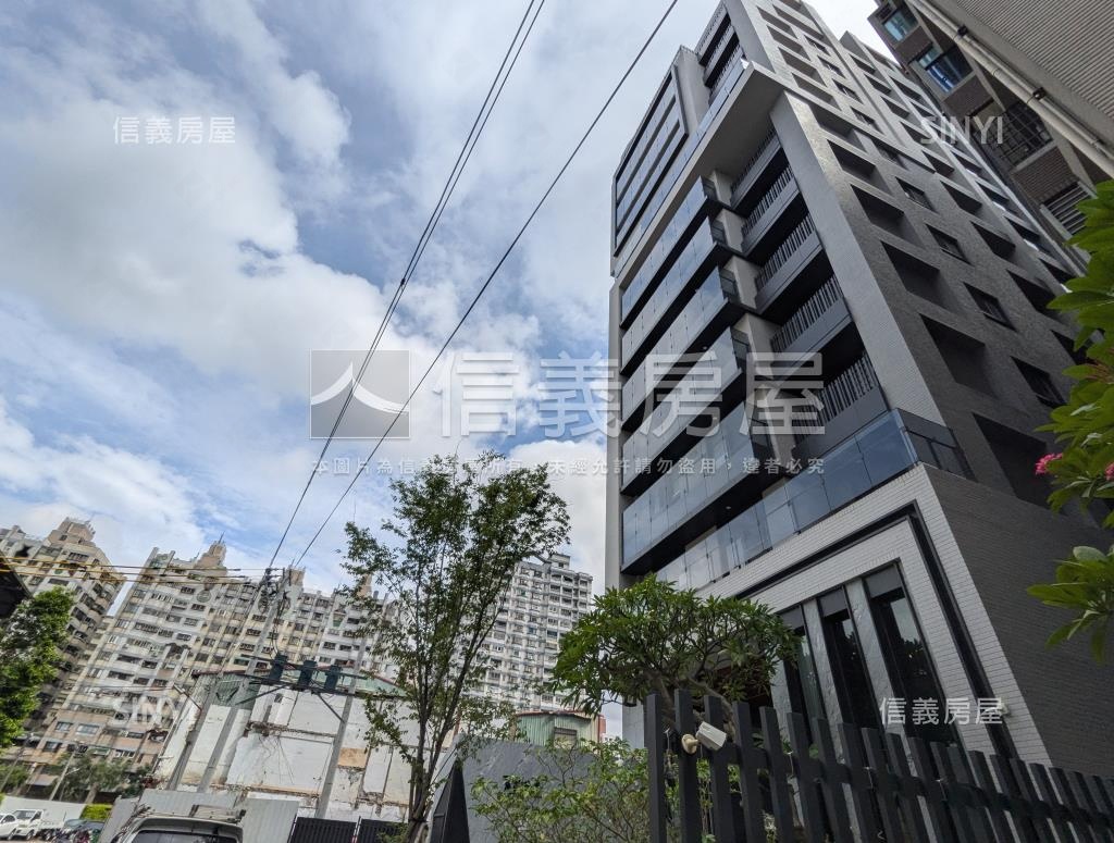 聚富滿滿社區外觀及周邊環境