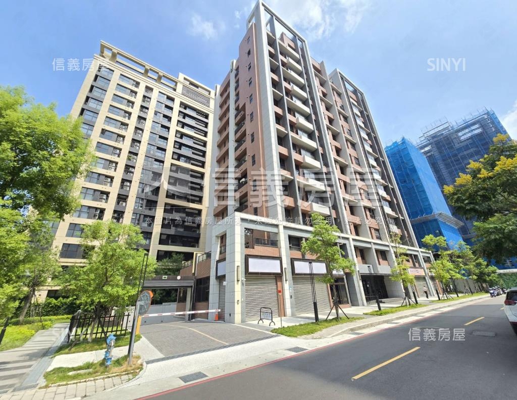 荷築社區外觀及周邊環境