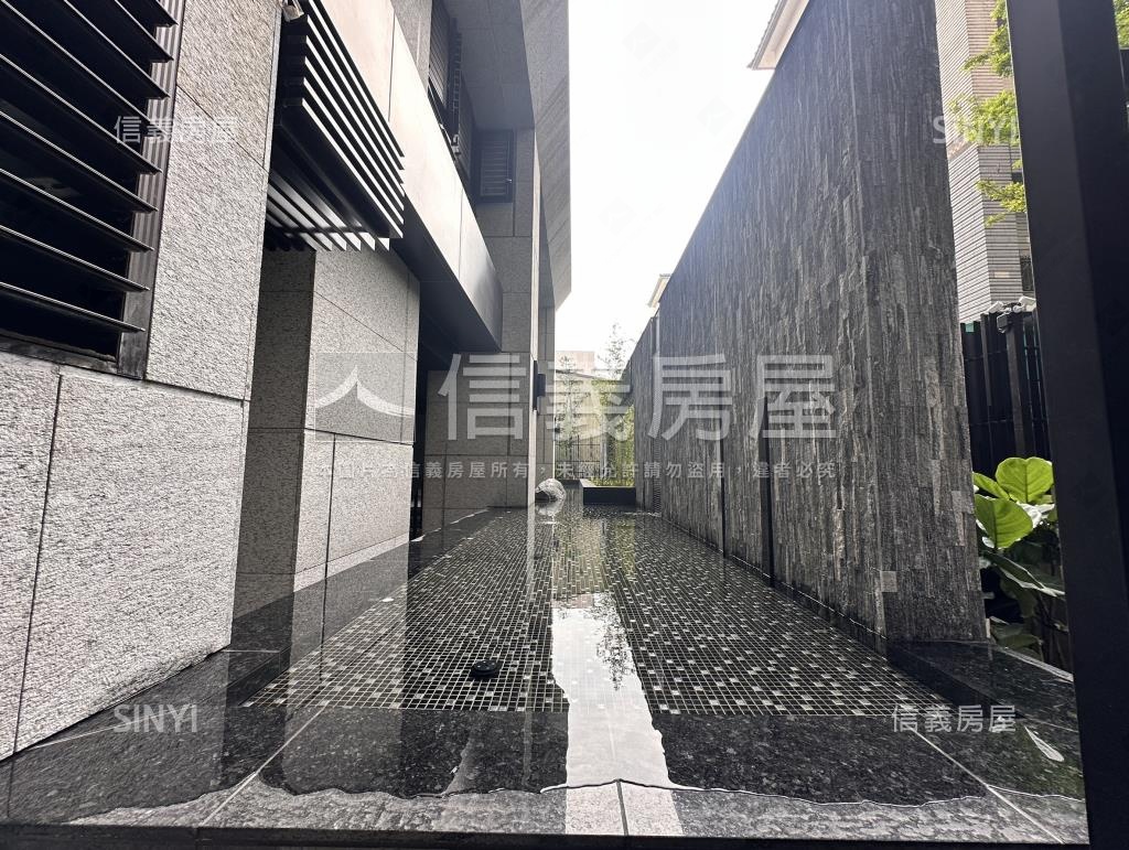 沅林築青社區外觀及周邊環境