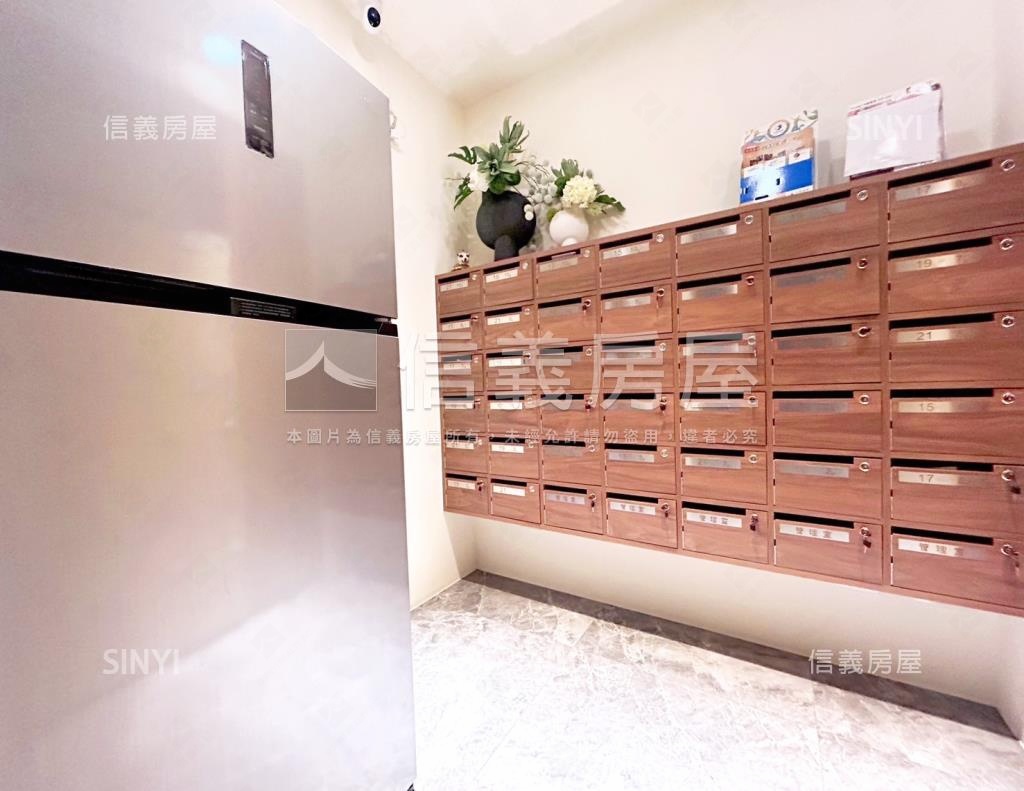 高潭市I社區外觀及周邊環境