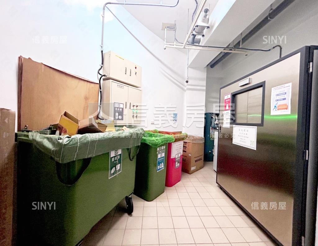 高潭市I社區外觀及周邊環境