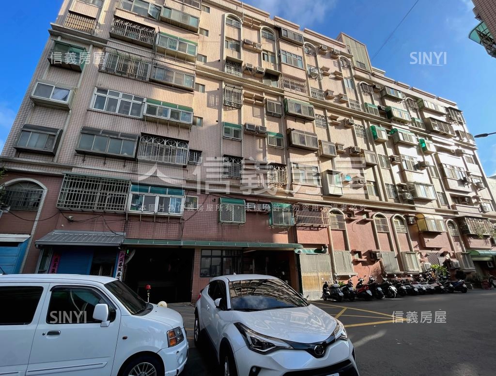 海德堡三期庭園華廈社區外觀及周邊環境