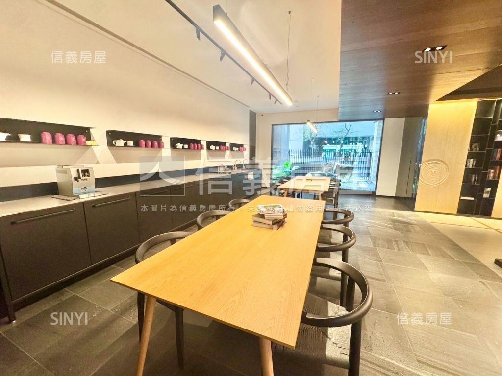 國美青田社區外觀及周邊環境