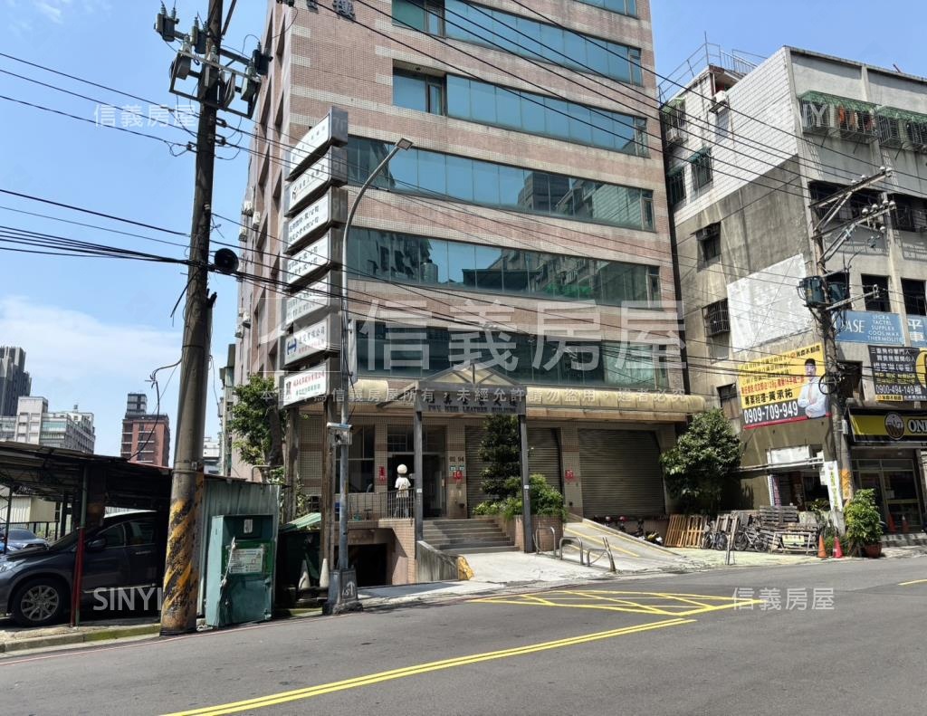 福美企業大樓社區外觀及周邊環境