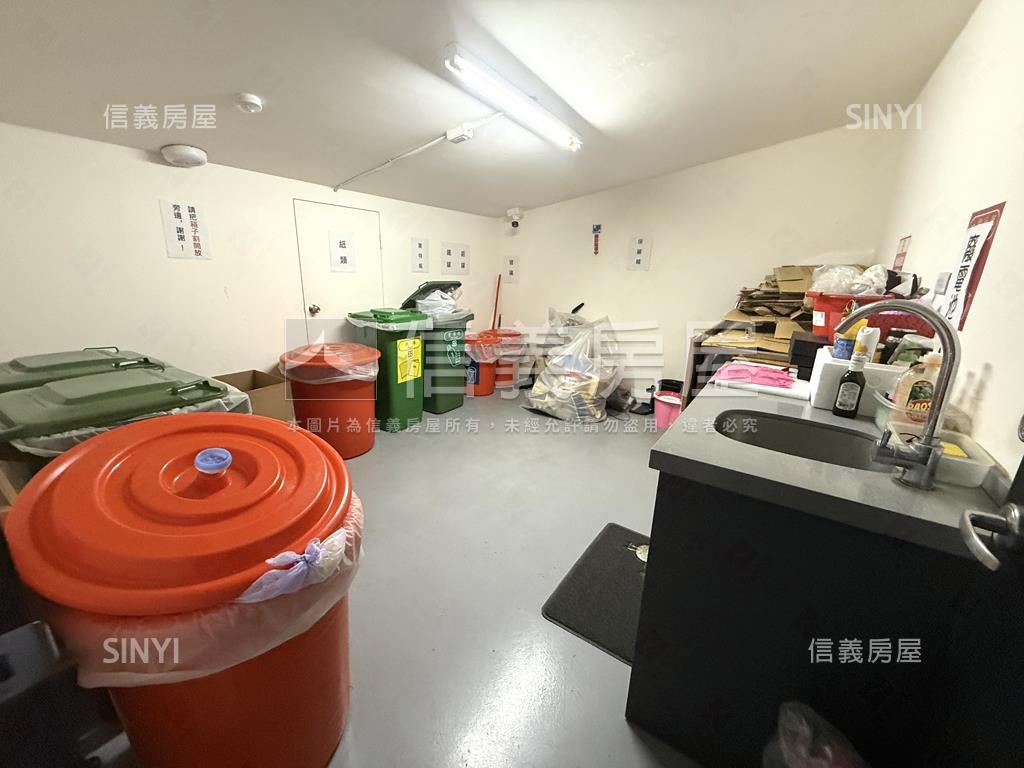 傳世代社區外觀及周邊環境