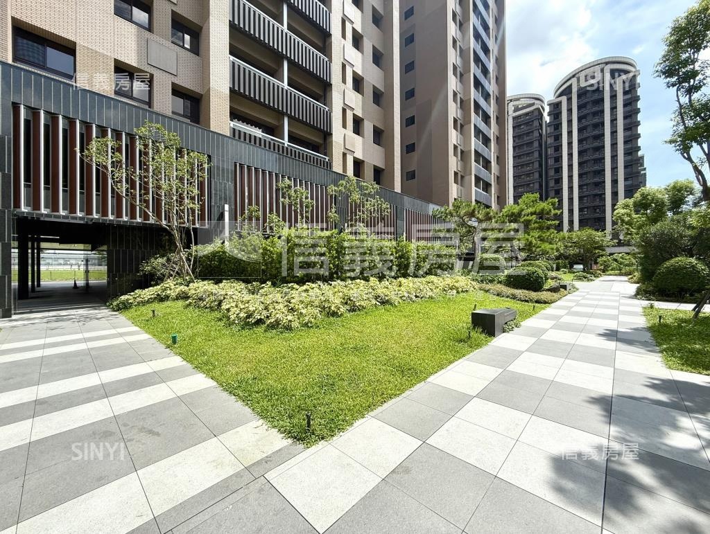 忠泰本質社區外觀及周邊環境