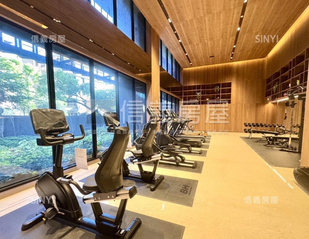 忠泰本質社區外觀及周邊環境