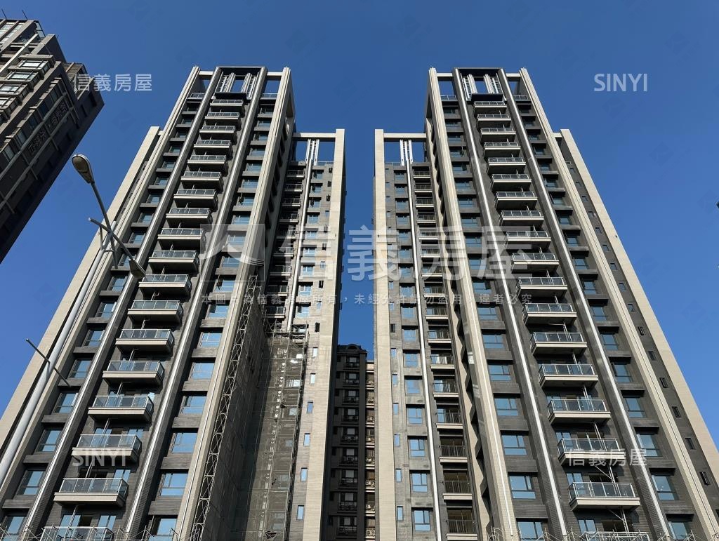 極至惠友社區外觀及周邊環境