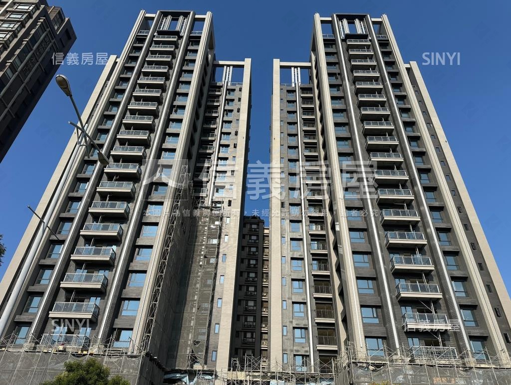 極至惠友社區外觀及周邊環境