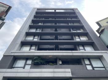東園綻