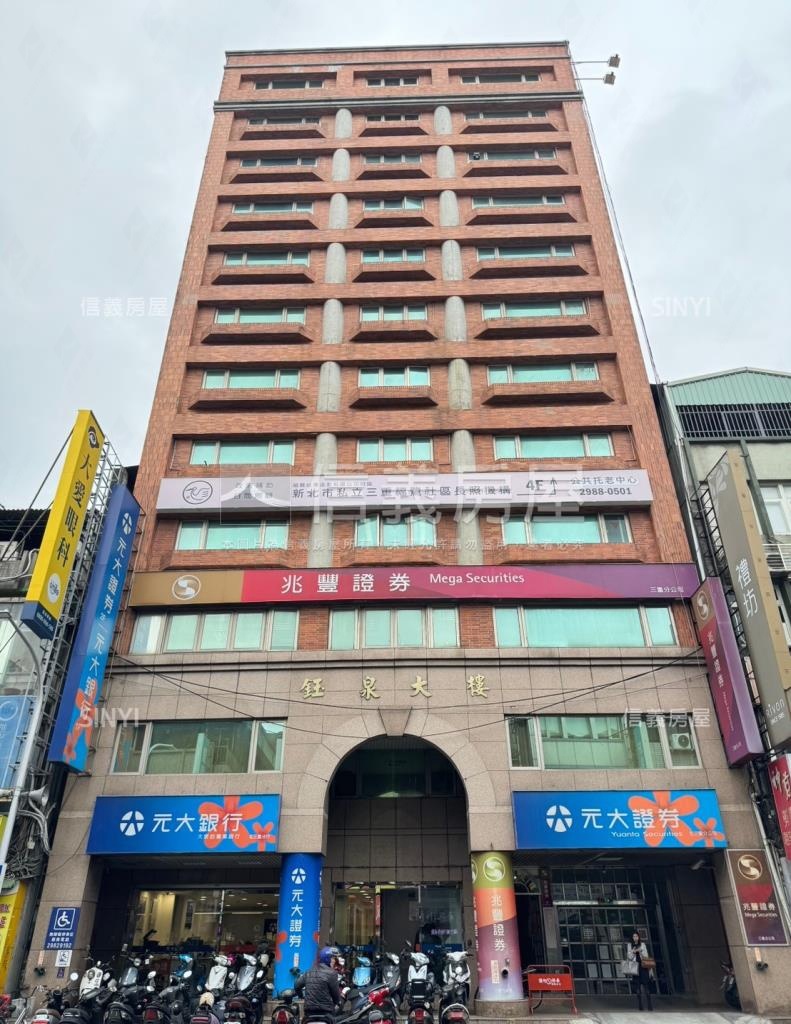 鈺泉大樓社區外觀及周邊環境