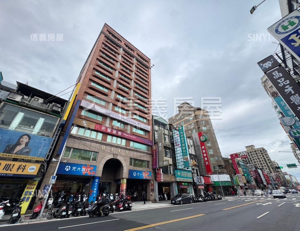 鈺泉大樓社區外觀及周邊環境