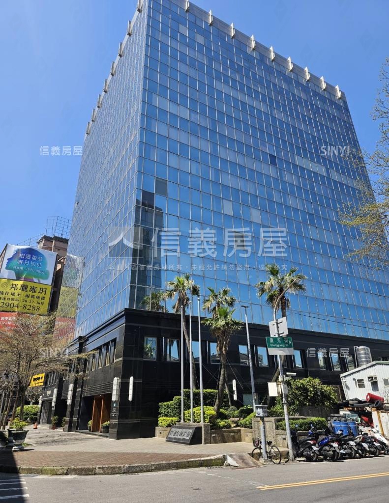前瞻企業大樓社區外觀及周邊環境