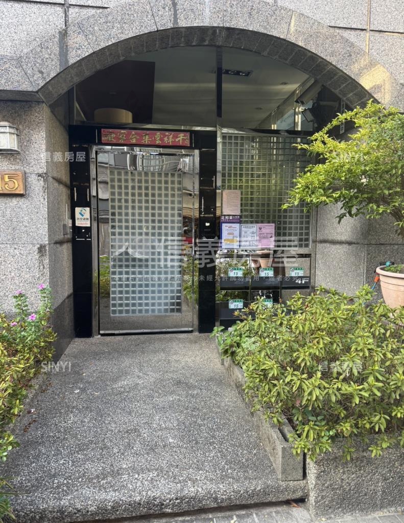 逸仙風采社區外觀及周邊環境