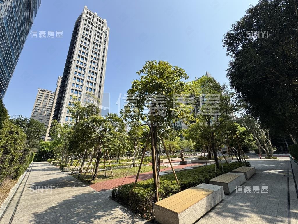 首席公館社區外觀及周邊環境