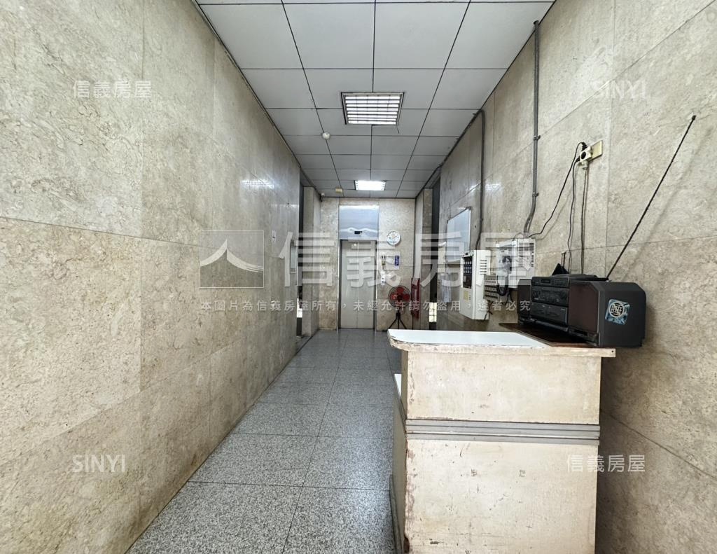 名人大廈社區外觀及周邊環境