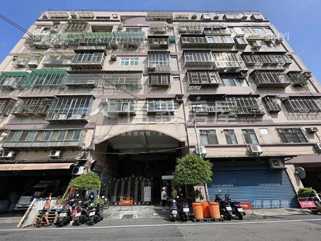 忠孝長虹社區外觀及周邊環境