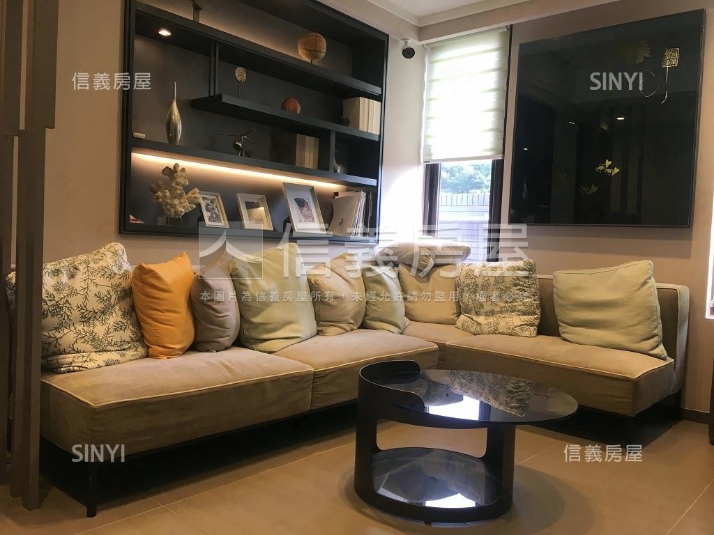 文心十二品社區外觀及周邊環境