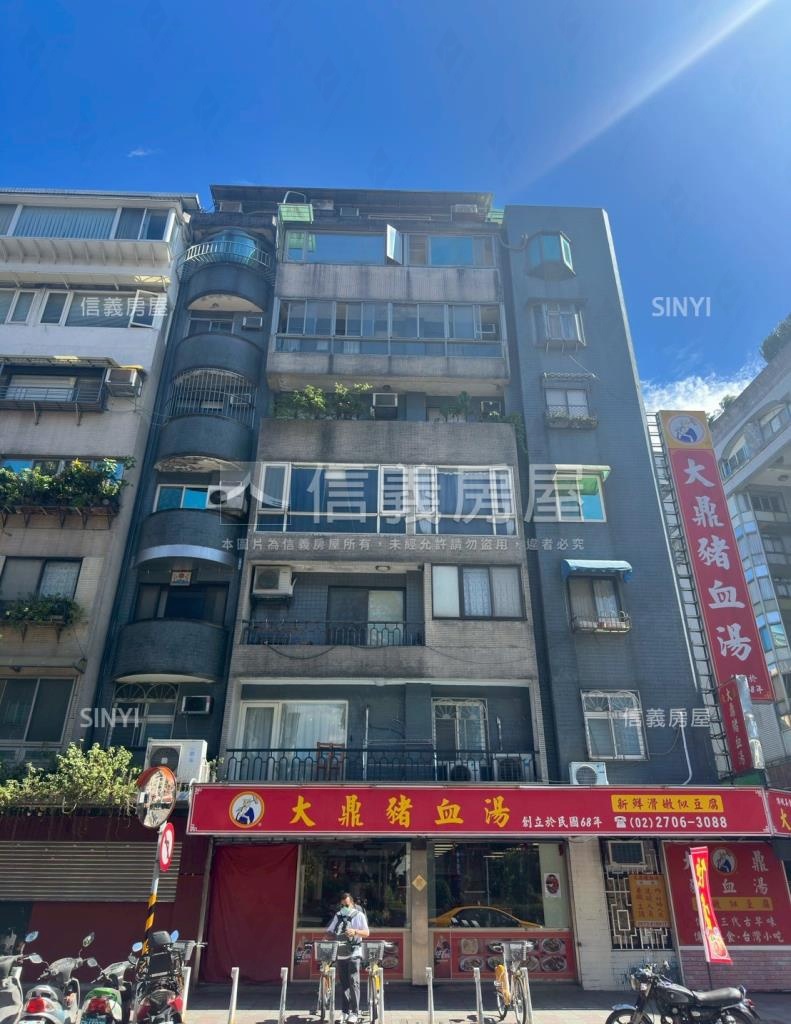 仁仁延吉名廈社區外觀及周邊環境