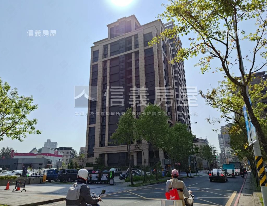 東瑩吉光社區外觀及周邊環境