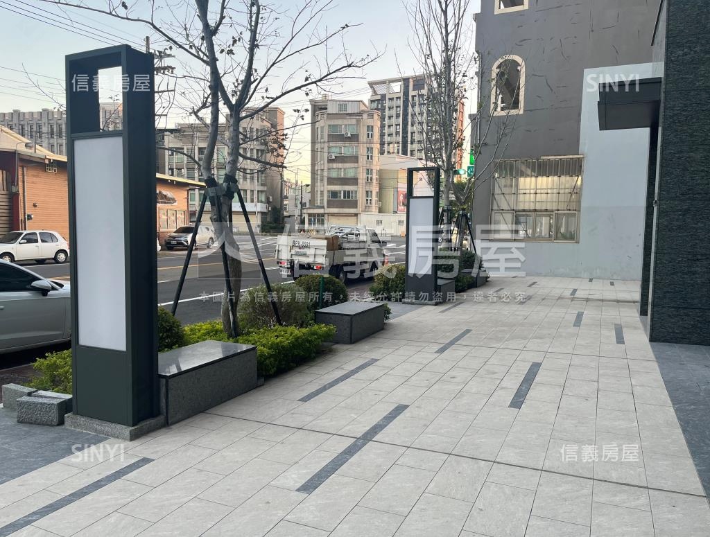 富宇愛尚社區外觀及周邊環境