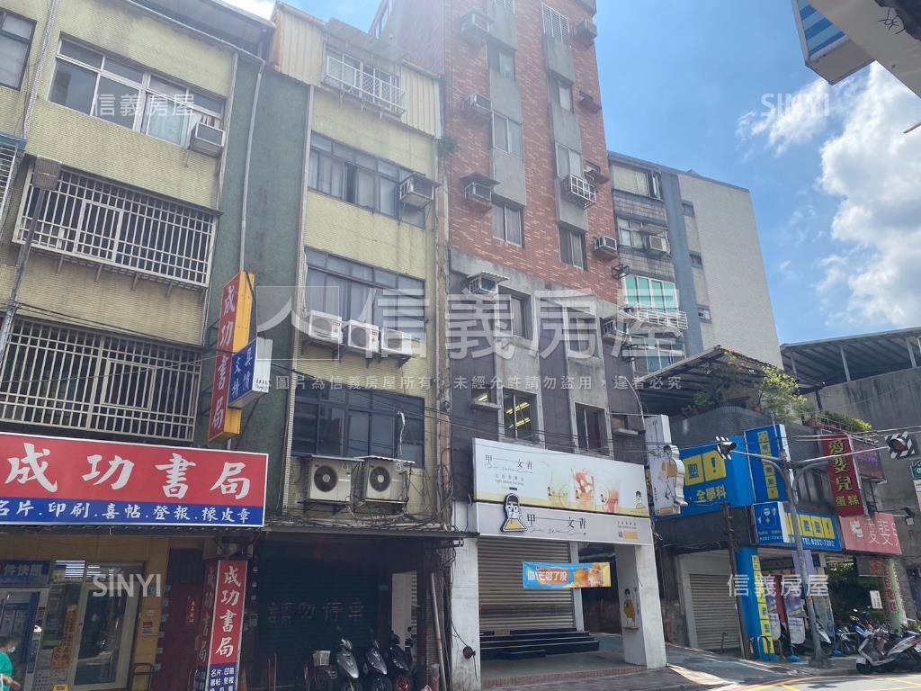 品洲華廈社區外觀及周邊環境