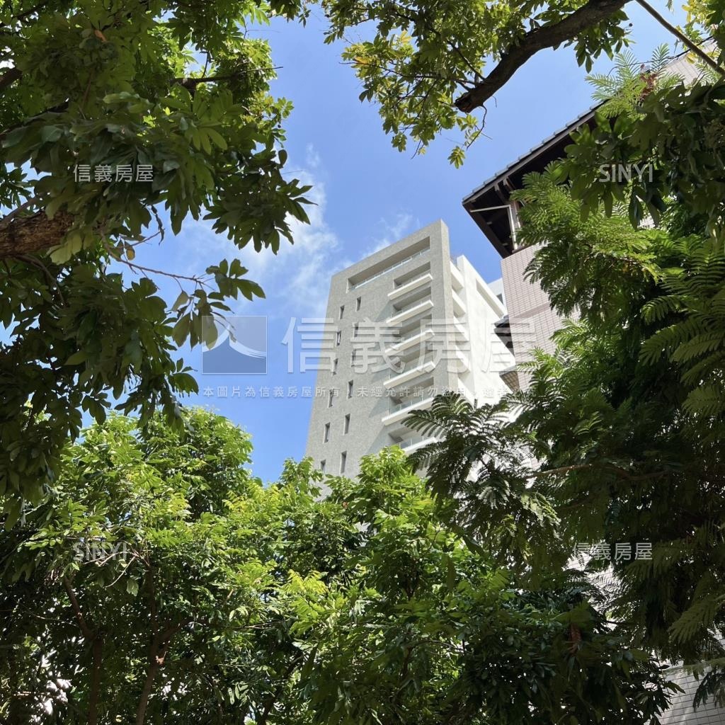 打里摺楓樹四季社區外觀及周邊環境