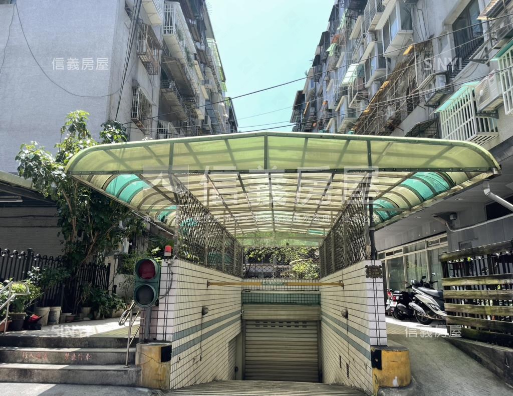 富湟第二社區外觀及周邊環境