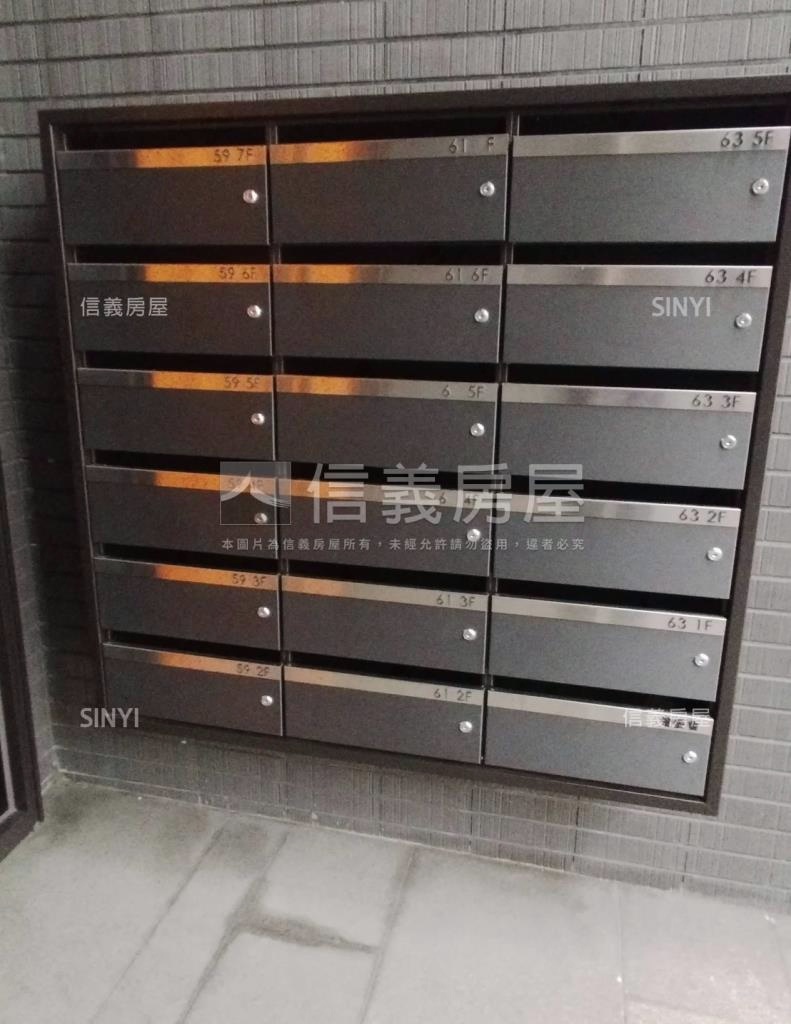 和岩悅舍社區外觀及周邊環境