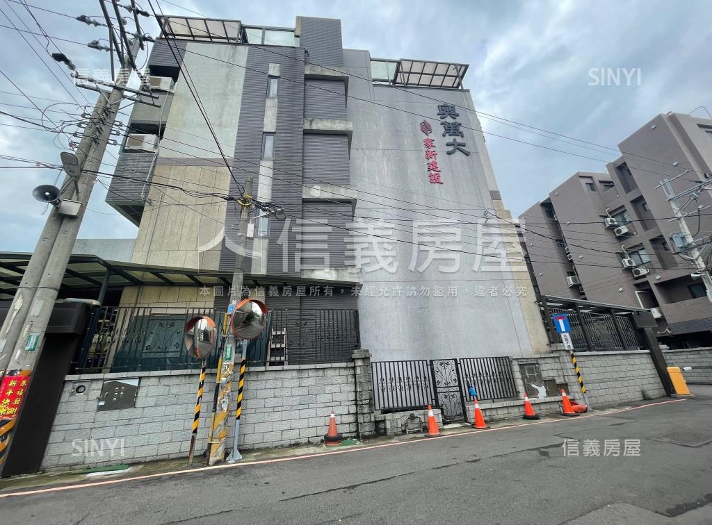 奧萬大社區外觀及周邊環境