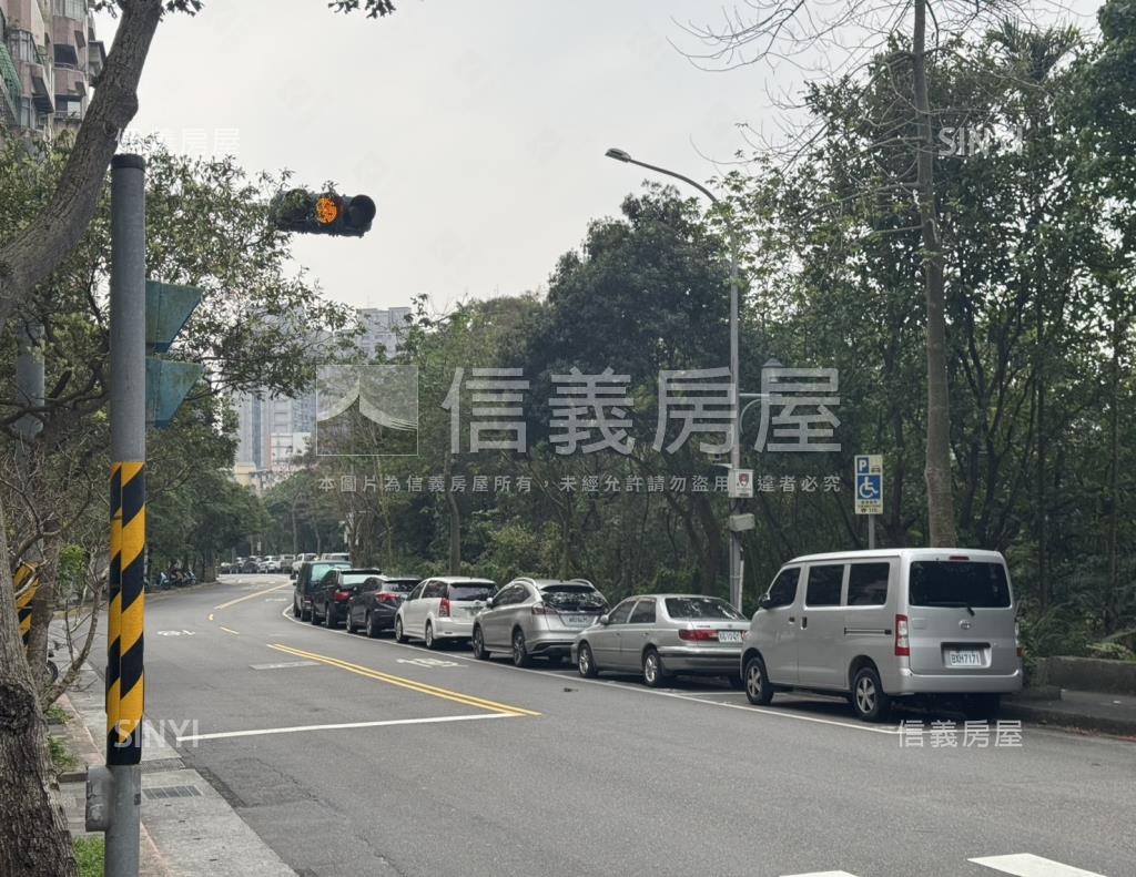 萬寧山莊社區外觀及周邊環境