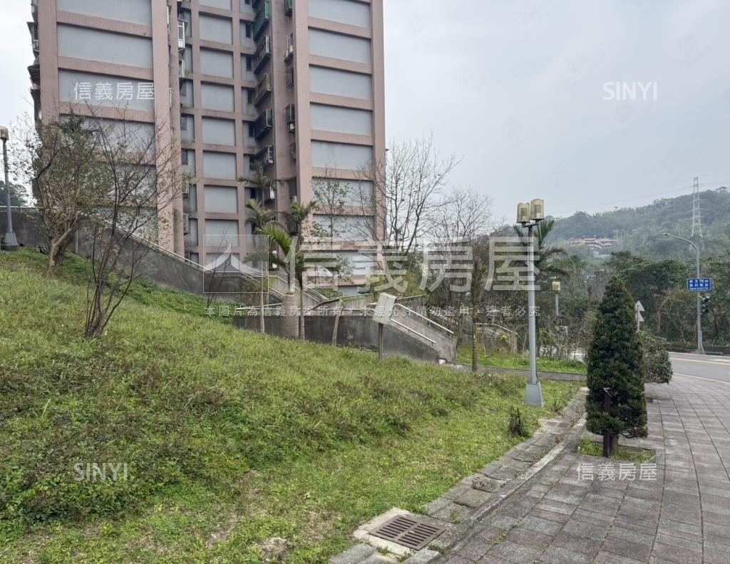 萬寧山莊社區外觀及周邊環境