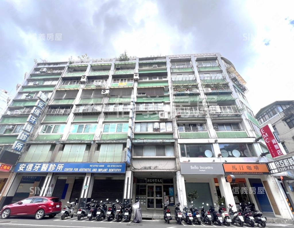 謙信綠寶大厦社區外觀及周邊環境