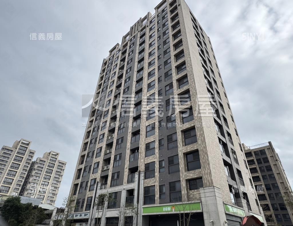 彩彩棠社區外觀及周邊環境