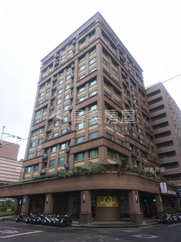 摩登風情社區外觀及周邊環境
