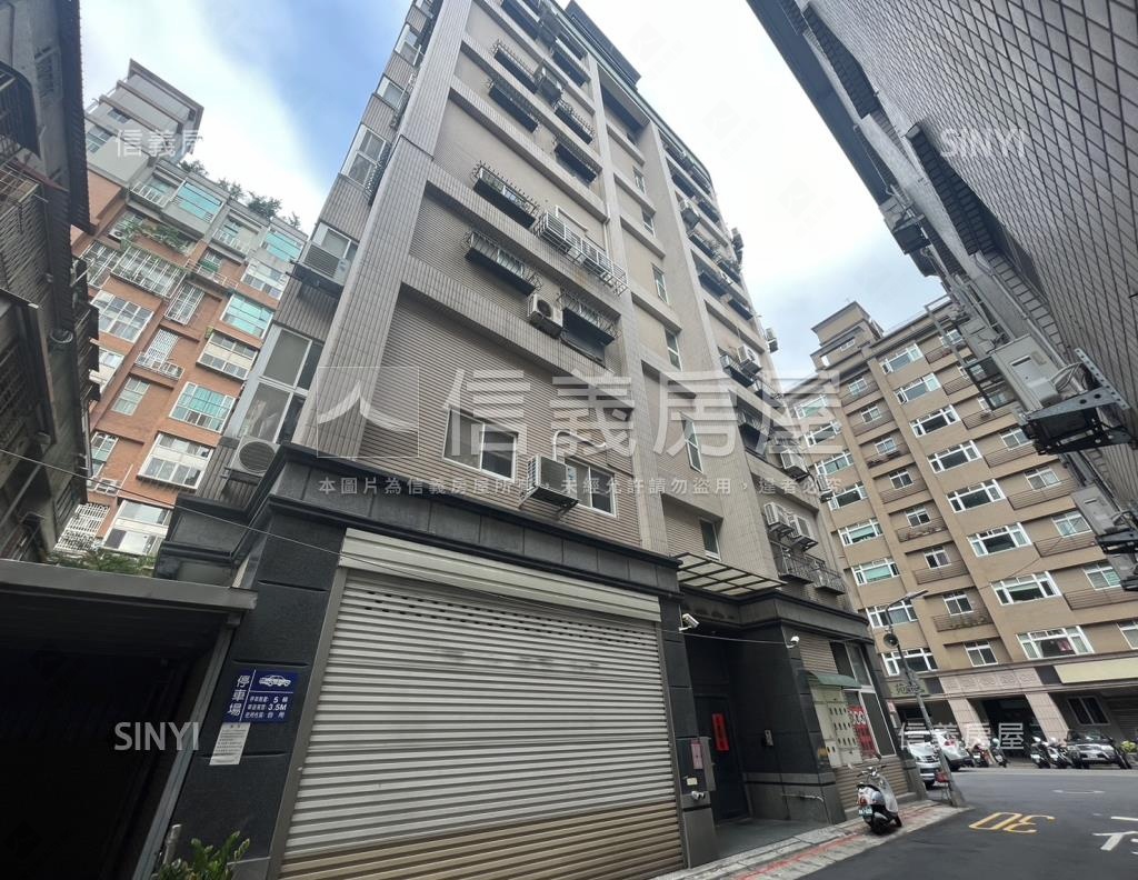 箱根雅苑A區社區外觀及周邊環境