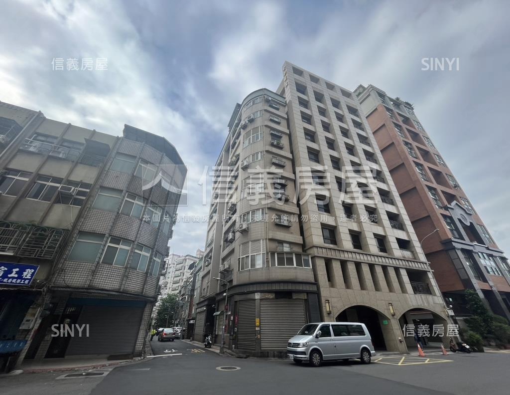 箱根雅苑A區社區外觀及周邊環境