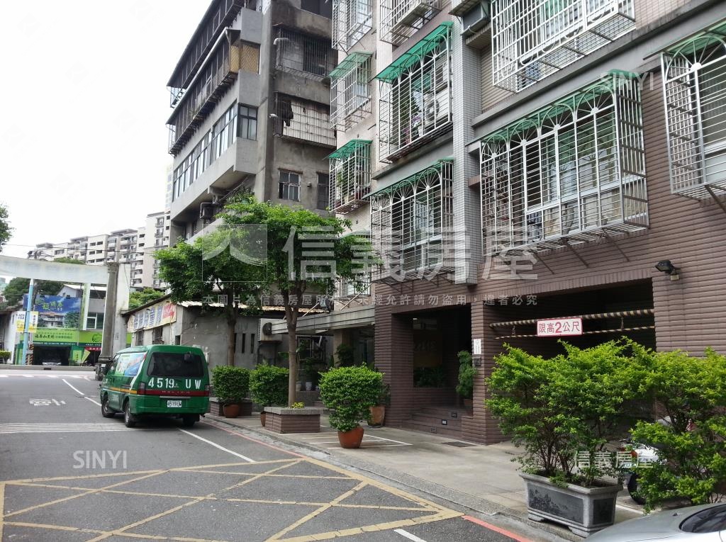 捷仕堡社區外觀及周邊環境