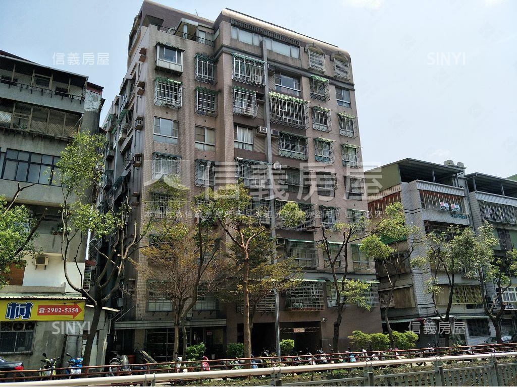捷仕堡社區外觀及周邊環境