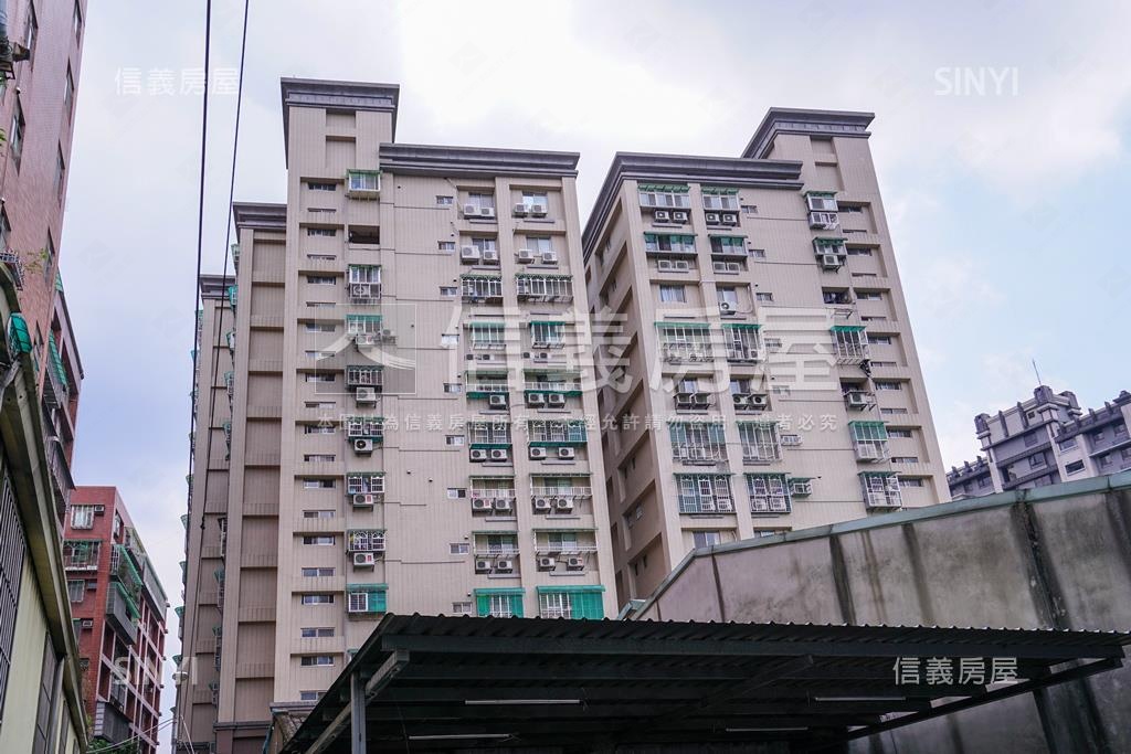 信義計畫社區外觀及周邊環境