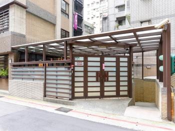 中正快易居